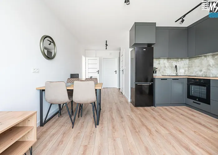 Chwarzno Xvi * غدينيا